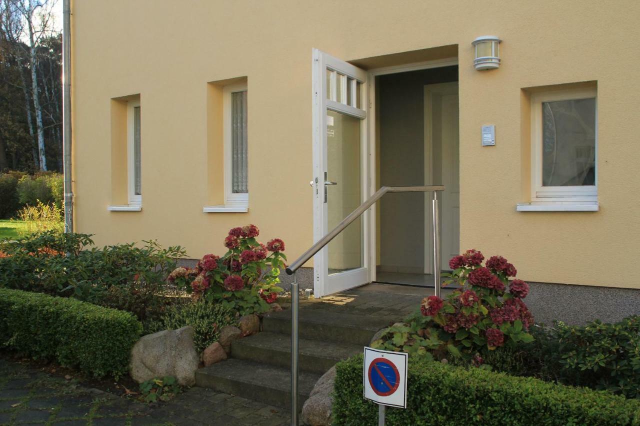 Ferienwohnung Auszeit am Lindenpark Ostseebad Kühlungsborn Exterior foto